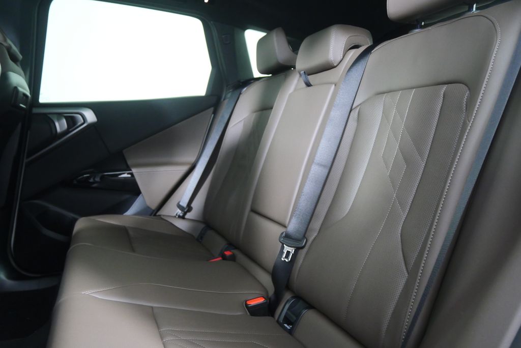 Thumbnail: 2026 BMW X3 - 15