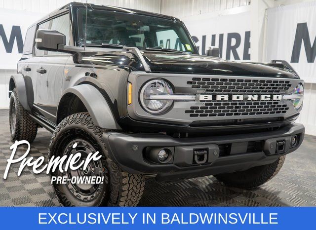 Shadow Black 2025 Ford Bronco Badlands 4-Door 4WD SUV / Crossover Four-Wheel Drive Automatic
