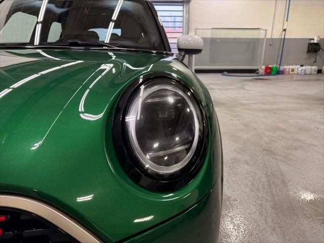 Thumbnail: 2026 MINI Cooper - 9