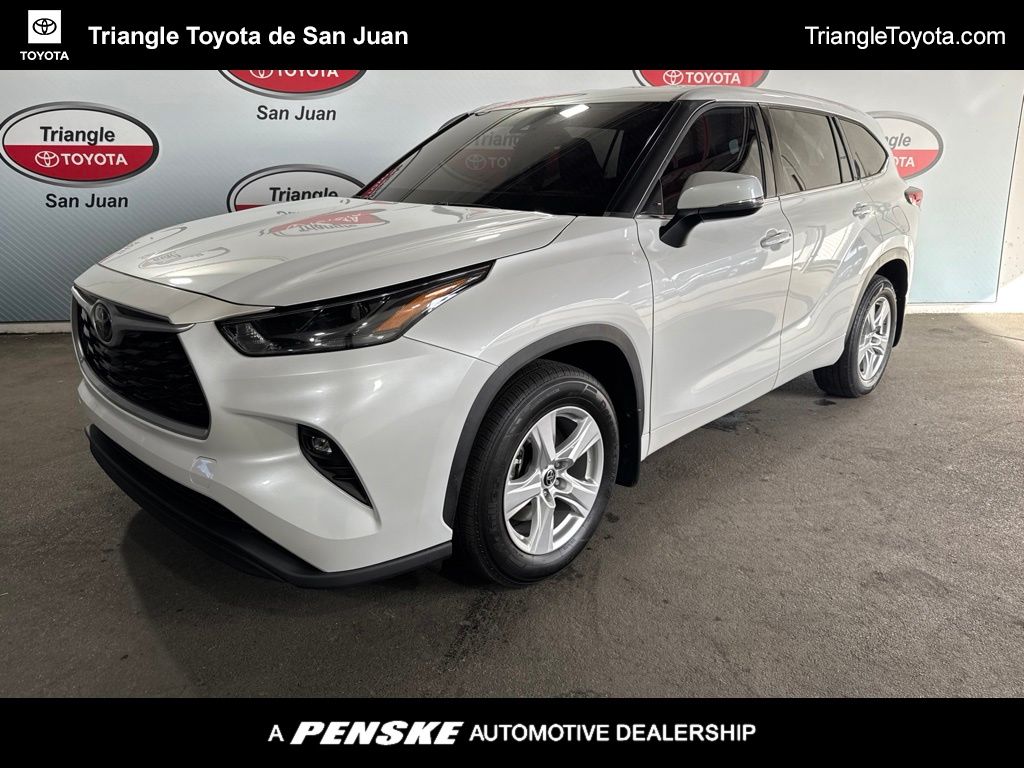 Thumbnail: 2022 Toyota Highlander - 1