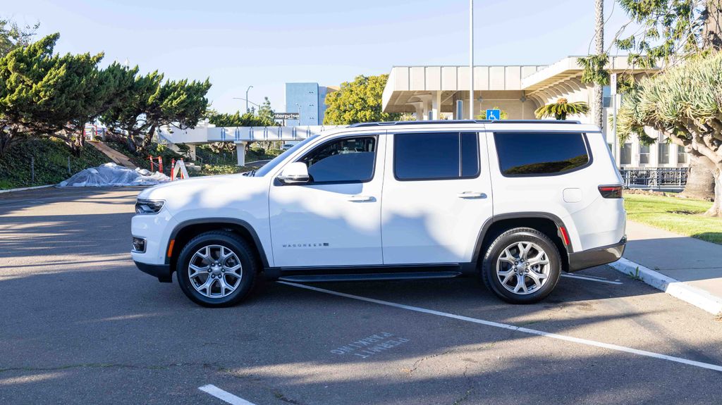 Used 2022 Jeep Wagoneer Series II 4D Sport Utility