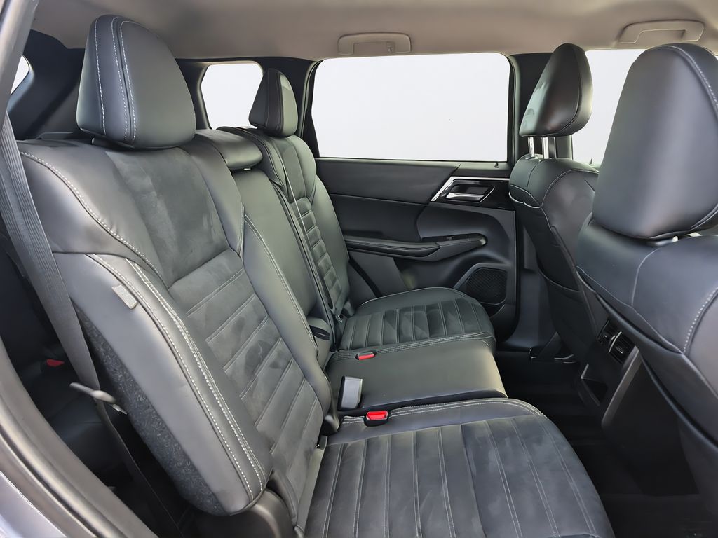 2022 Mitsubishi Outlander SE Gray at Emmons Autoplex