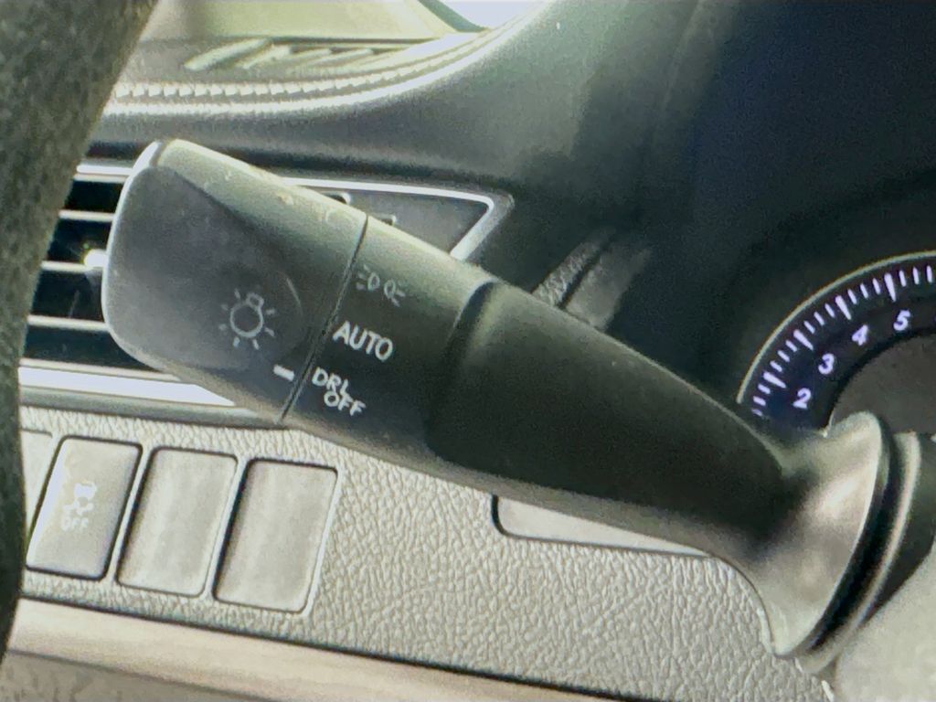 Used Car 2015 Toyota Camry  Le For Sale Under $10,000 In Austin, Texas