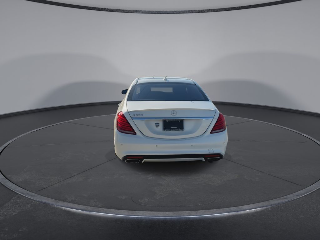 Thumbnail: 2016 Mercedes-Benz S-Class - 7