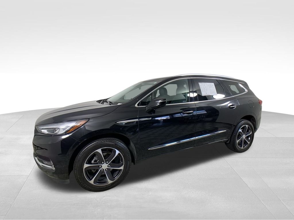 2021 Buick Enclave Essence 2