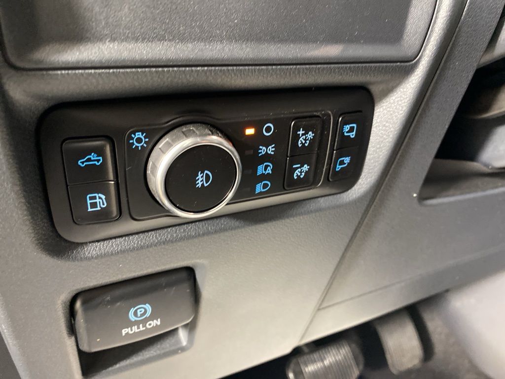 2025 Ford F-150 XLT - Photo 17