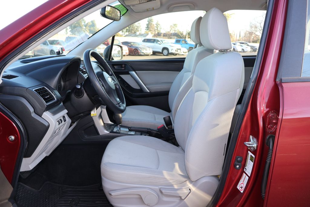 2016 Subaru Forester 2.5i 21