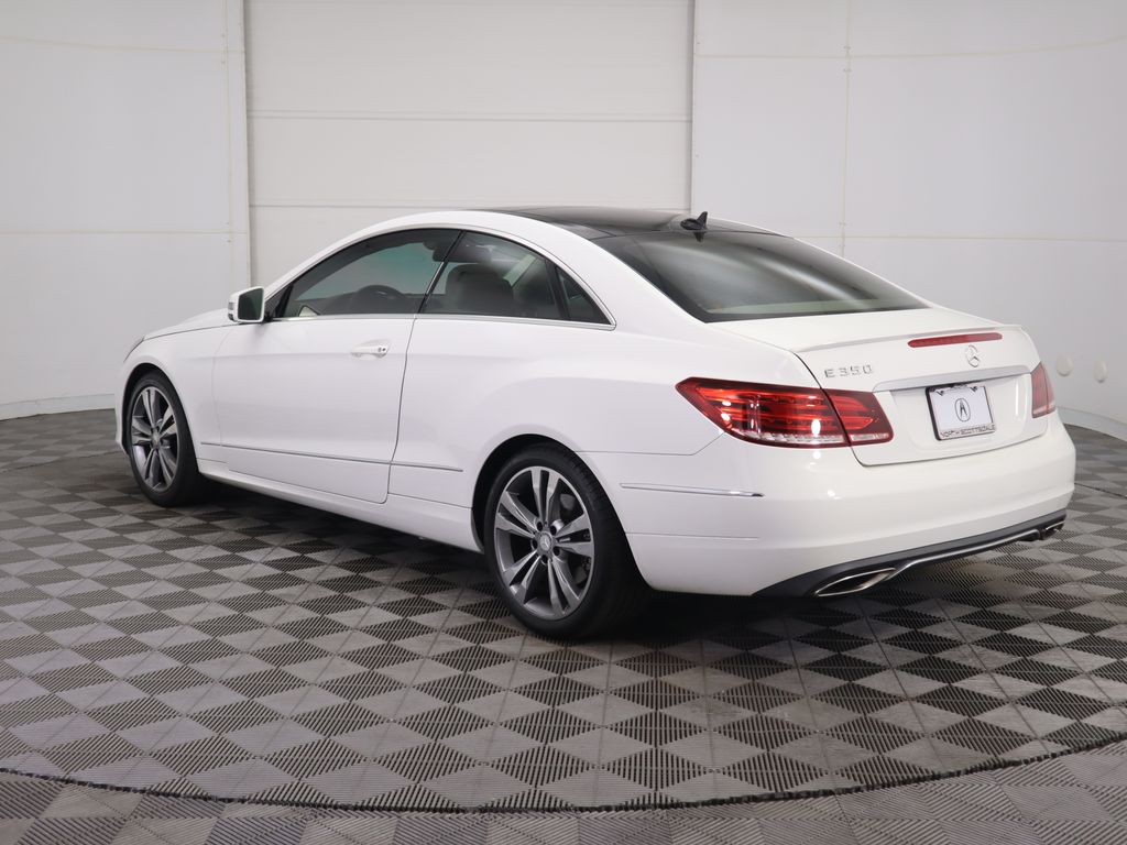 Thumbnail: 2014 Mercedes-Benz E-Class - 7