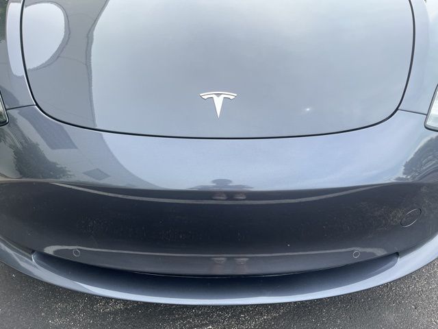 2018 Tesla Model 3 Mid Range 13