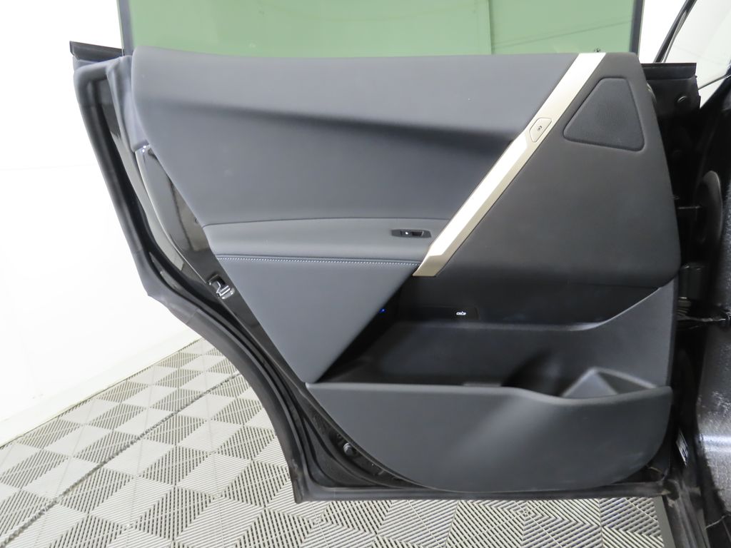 Thumbnail: 2025 BMW iX - 25