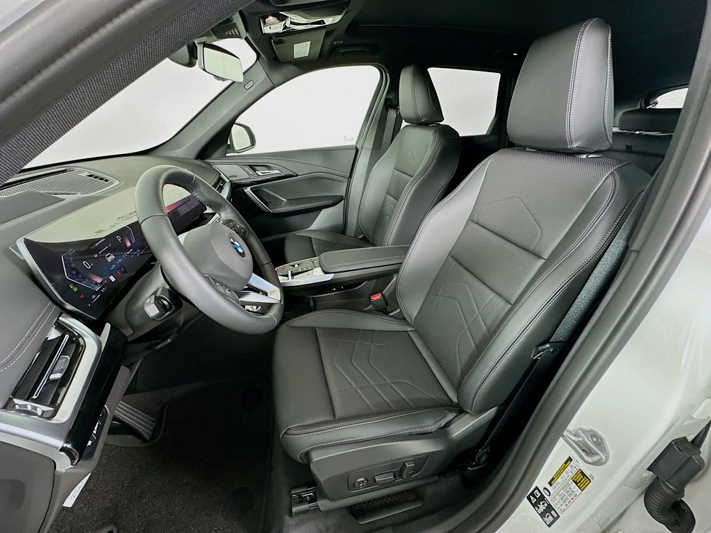 Thumbnail: 2026 BMW X1 - 16