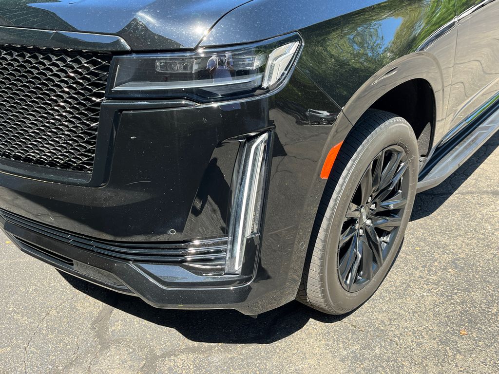2022 Cadillac Escalade ESV Sport 9