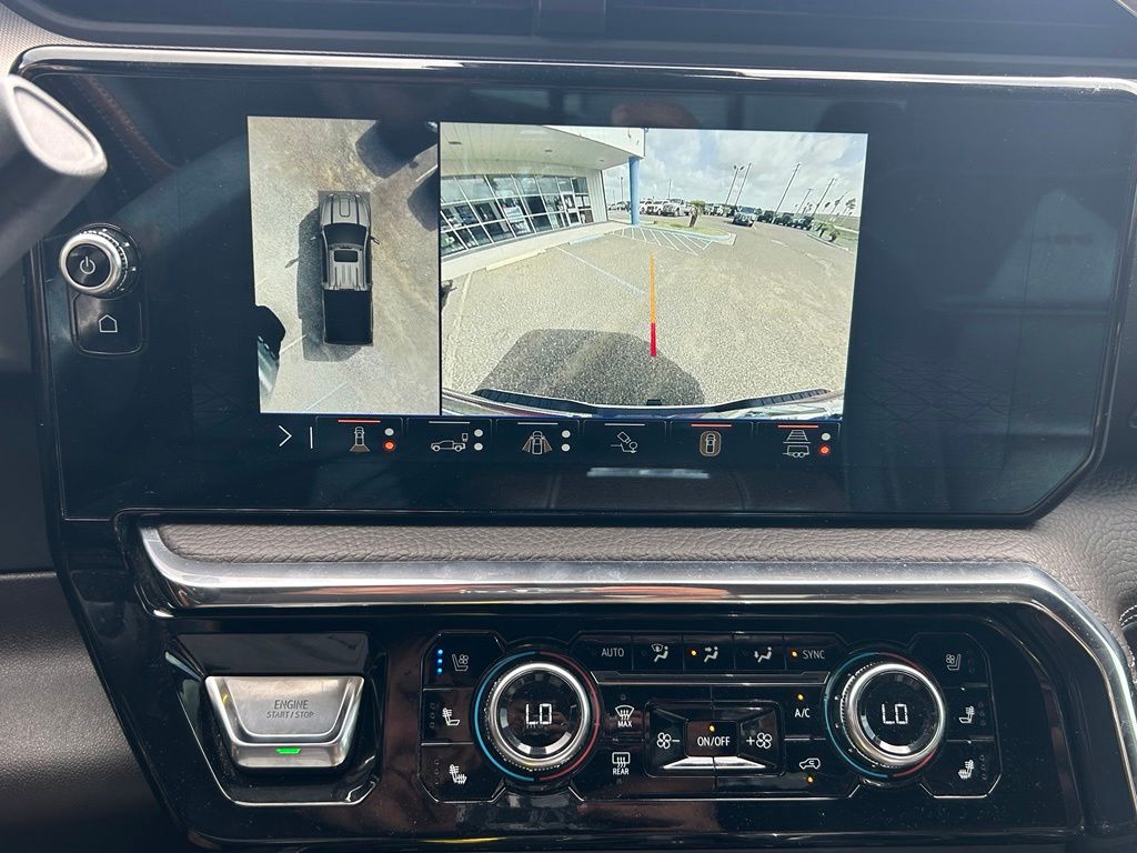 Used 2024 White GMC Denali image 15