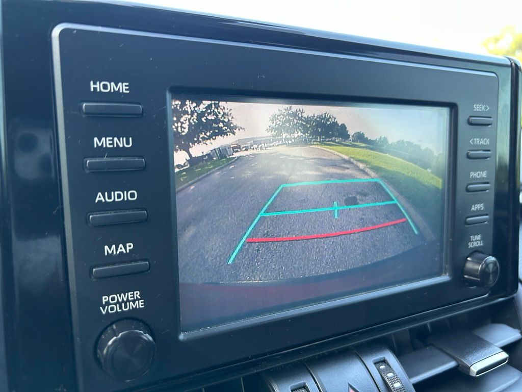 Thumbnail: 2019 Toyota RAV4 - 18