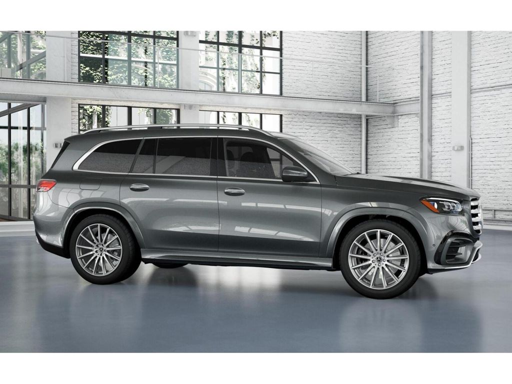 2025 Mercedes-Benz GLS 450 4MATIC 14