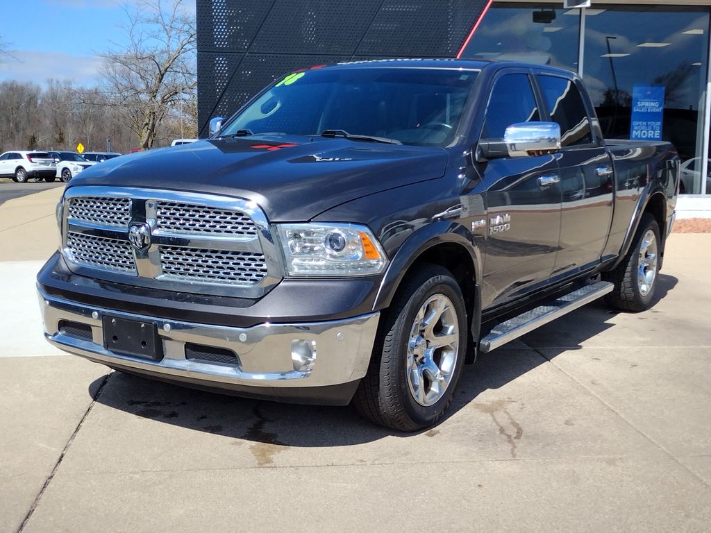2018 RAM 1500 Laramie Crew Cab 4WD