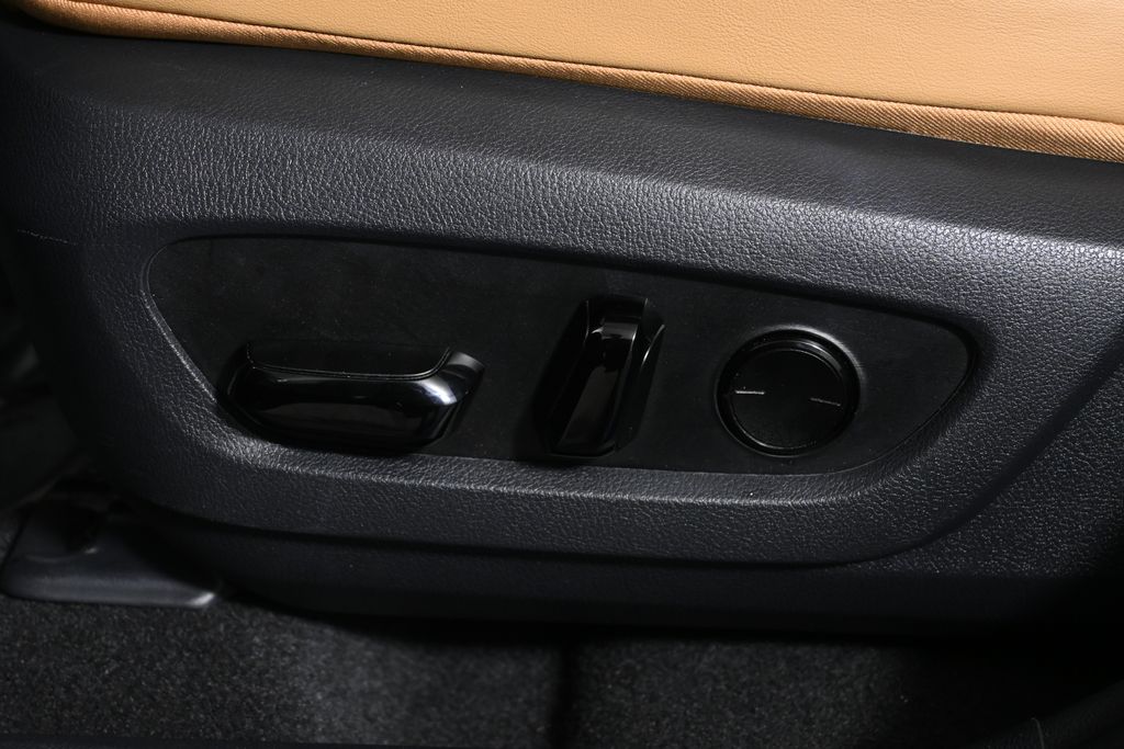 Thumbnail: 2025 Lexus NX - 26