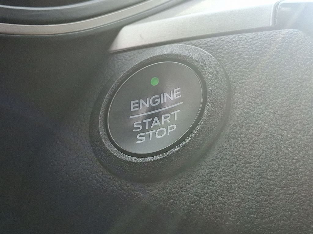 used 2022 Ford Escape car, priced at $19,881