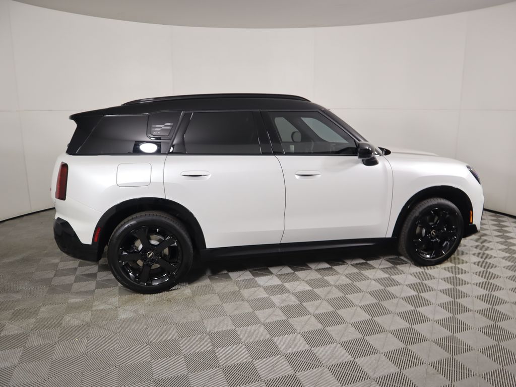 Thumbnail: 2026 MINI Cooper Countryman - 4