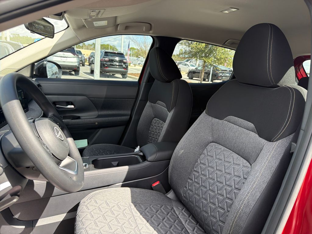 New 2026 Nissan Kicks SV 4D Sport Utility