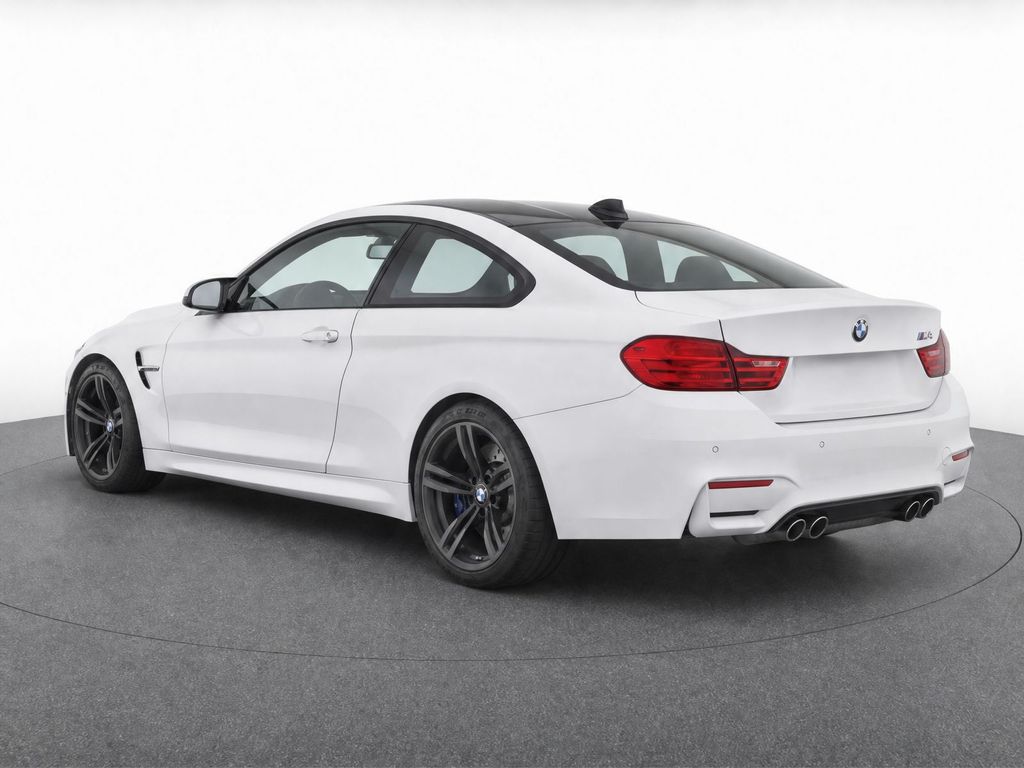 Thumbnail: 2015 BMW M4 - 5