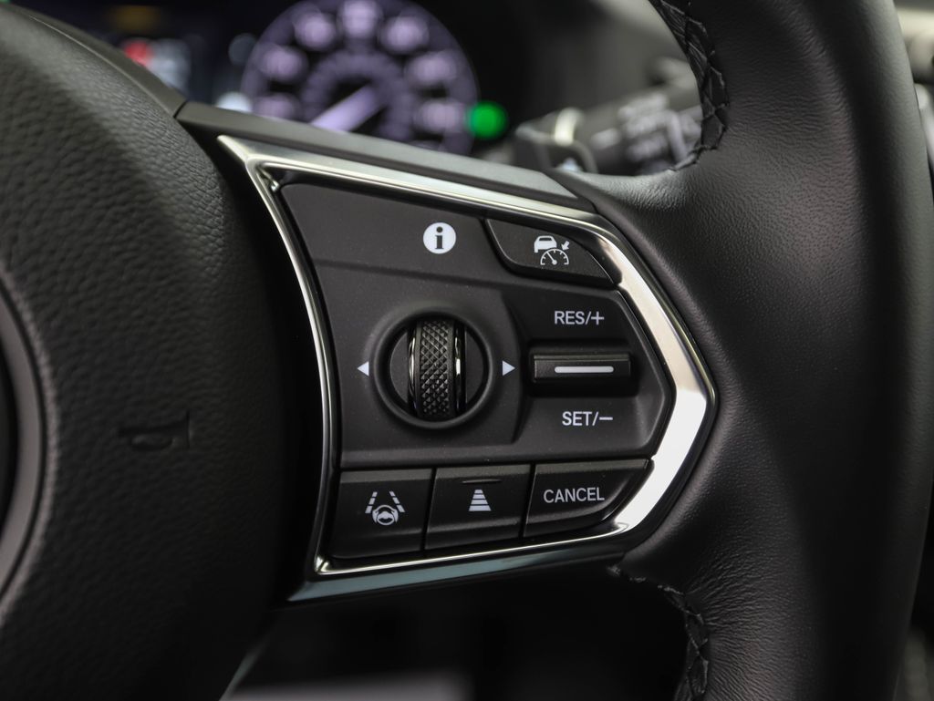 Thumbnail: 2025 Acura RDX - 13