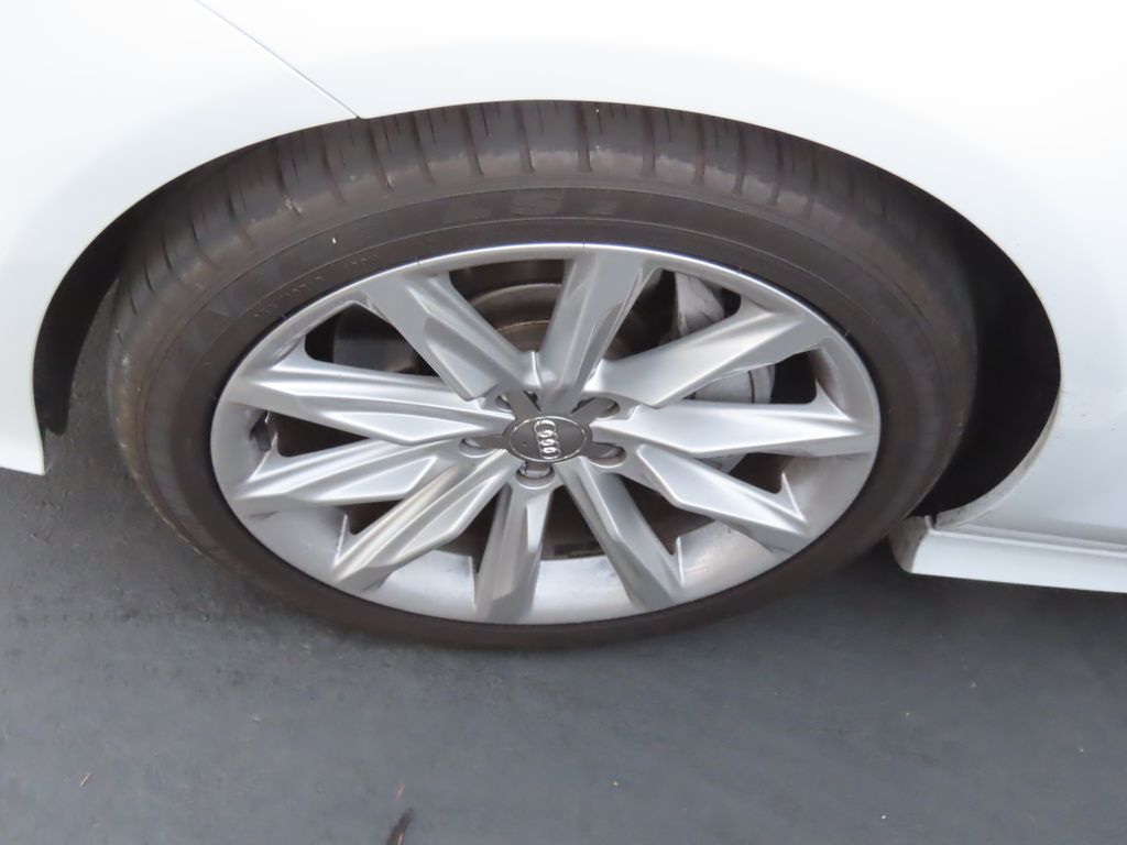 Thumbnail: 2015 Audi A7 - 3