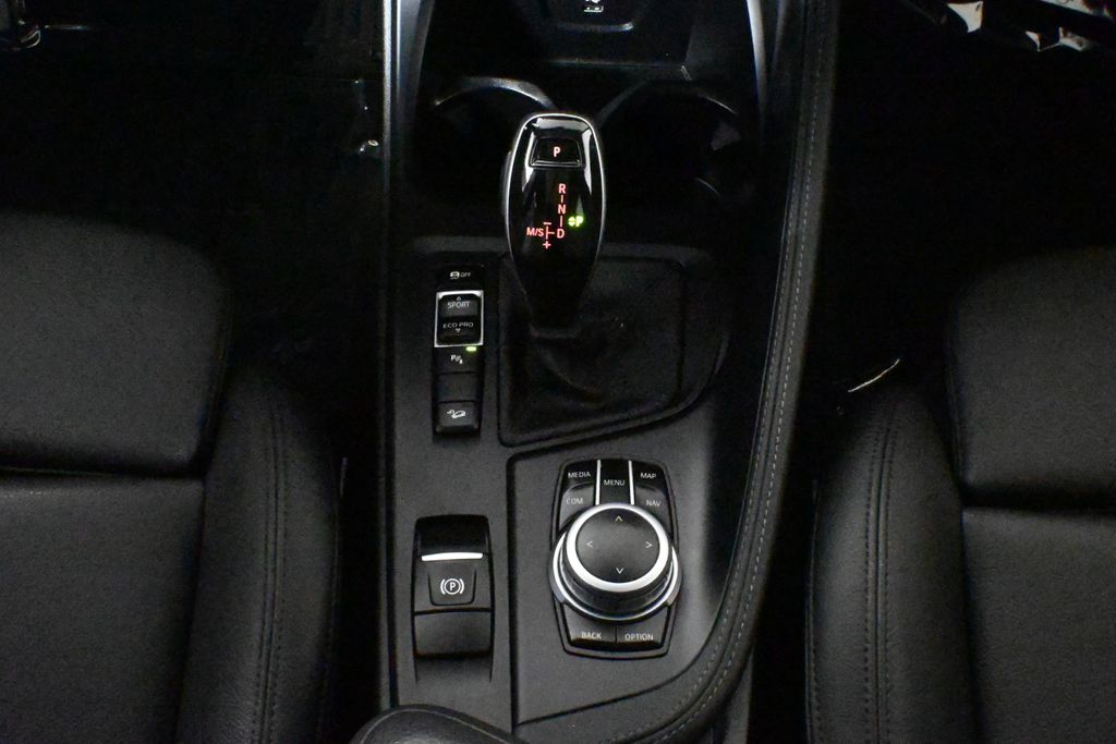 2020 BMW X2 xDrive28i 27