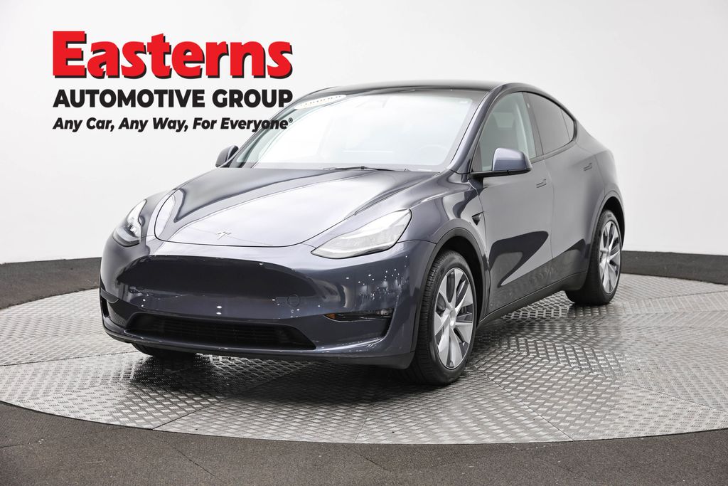 2023 Tesla Model Y Long Range Dual Motor All-Wheel Drive's photo