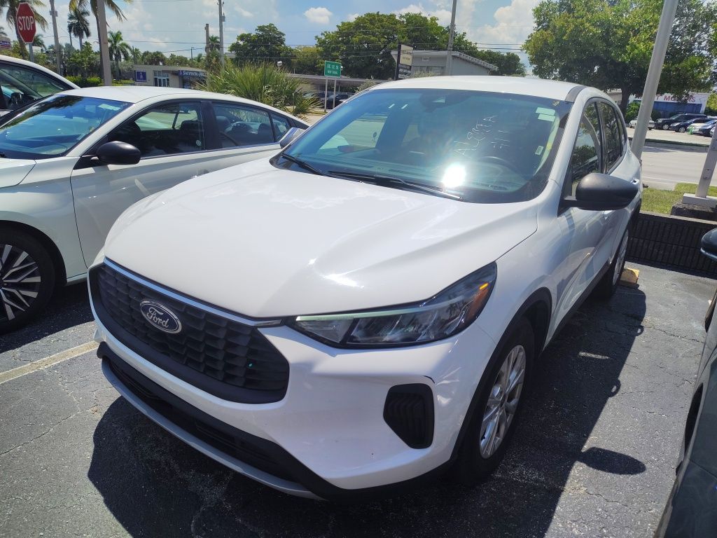 Oxford White 2025 Ford Escape SUV / Crossover Front-Wheel Drive 8-Speed Automatic