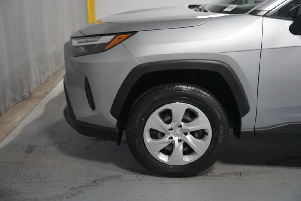 Thumbnail: 2023 Toyota RAV4 - 5