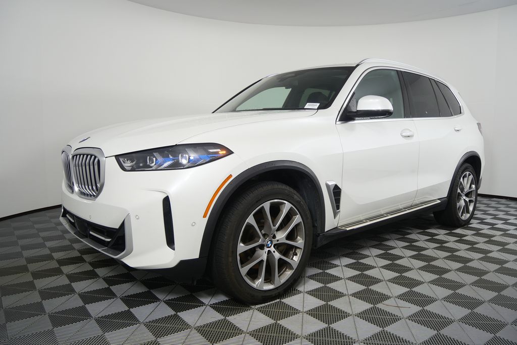 Thumbnail: 2024 BMW X5 - 8
