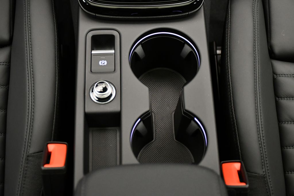 Thumbnail: 2025 Audi RS 3 - 30