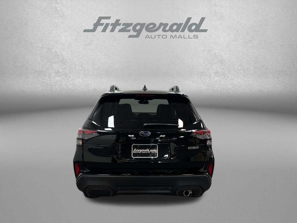 View vehicle photo 4