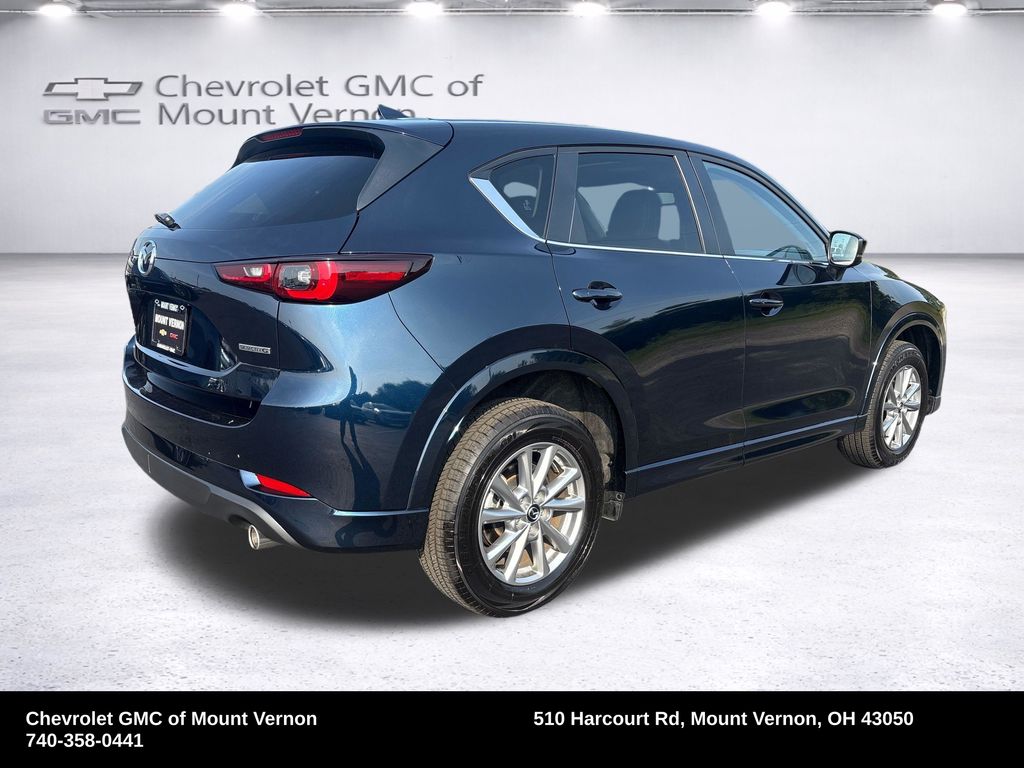 2025 Mazda CX-5 2.5 S Preferred Package - Image 5