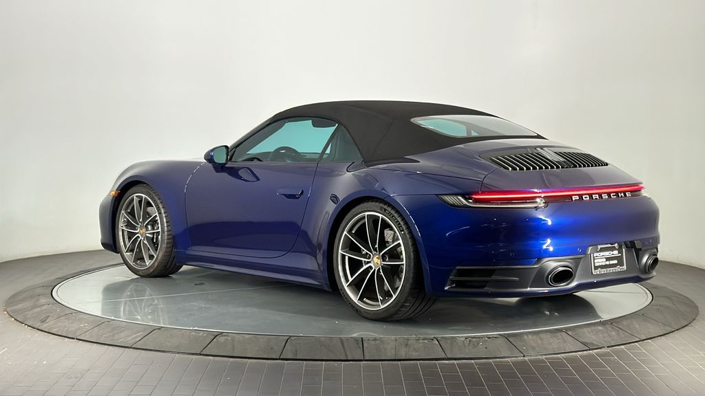 2024 Porsche 911 Carrera 4S 3