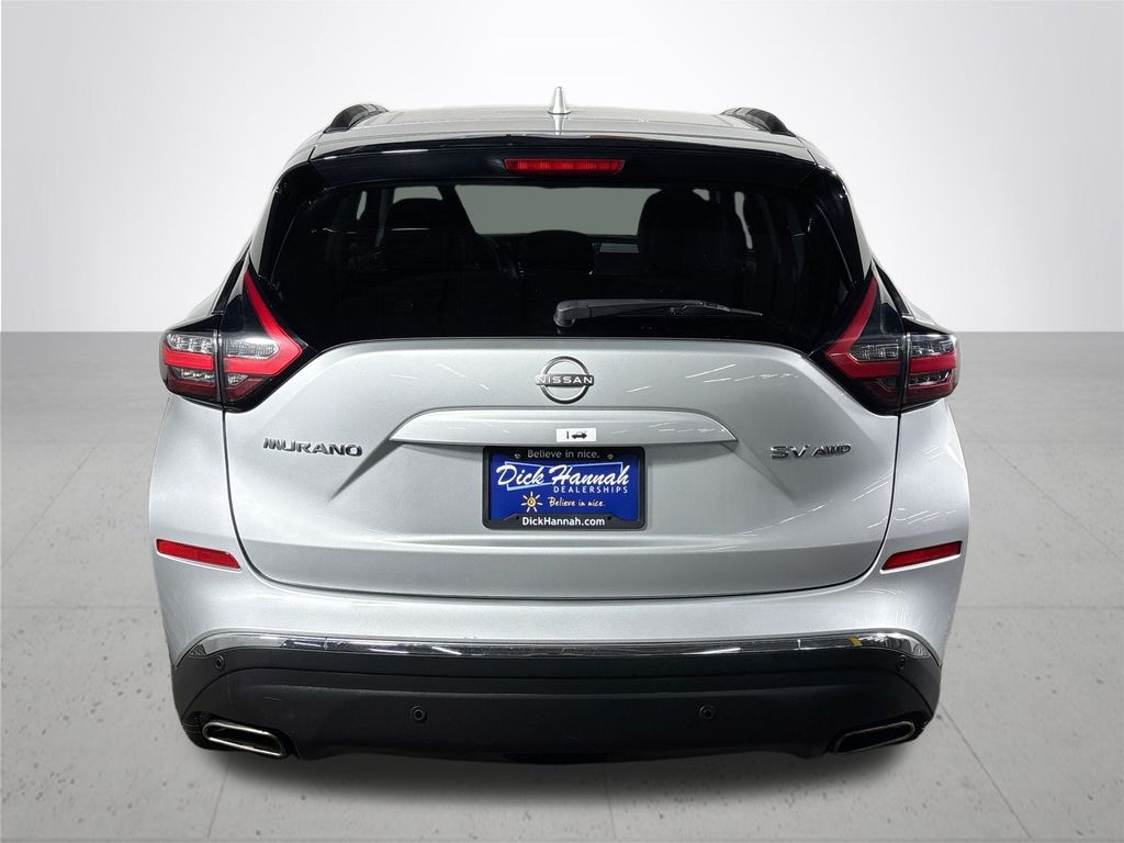 2023 Nissan Murano SV