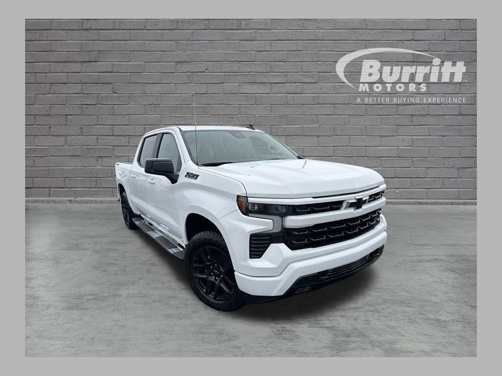 Summit White 2026 Chevrolet Silverado 1500 Pickup Truck Four-Wheel Drive Automatic