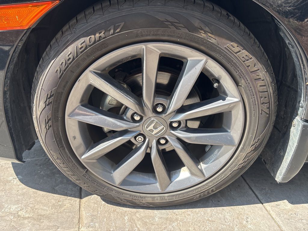 Used 2020 Black Honda EX image 9