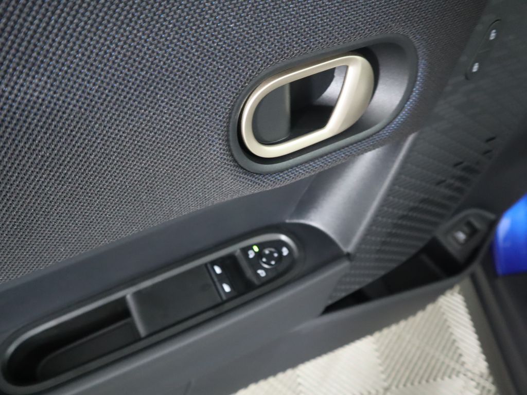 Thumbnail: 2025 MINI Cooper - 24