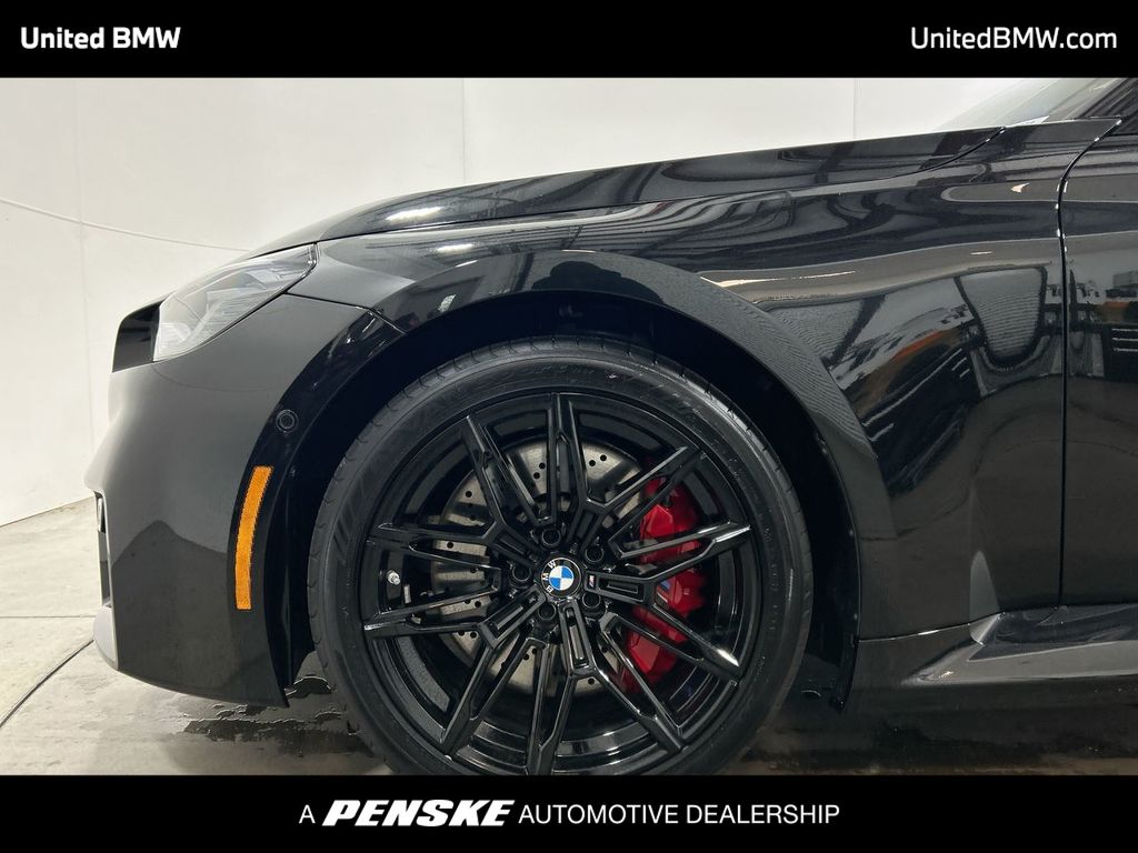 Thumbnail: 2025 BMW M2 - 10