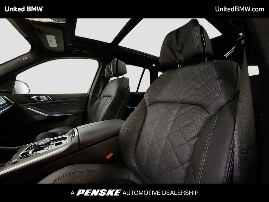 Thumbnail: 2026 BMW X5 - 5