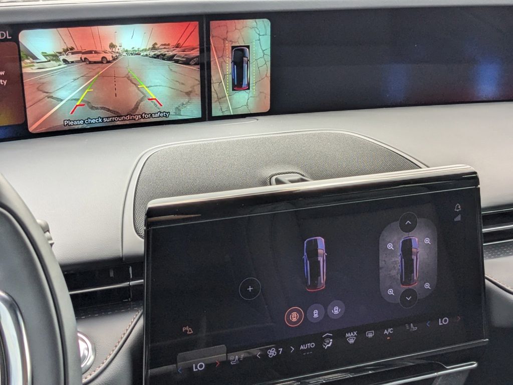 2025 Lincoln Nautilus Hybrid Premiere