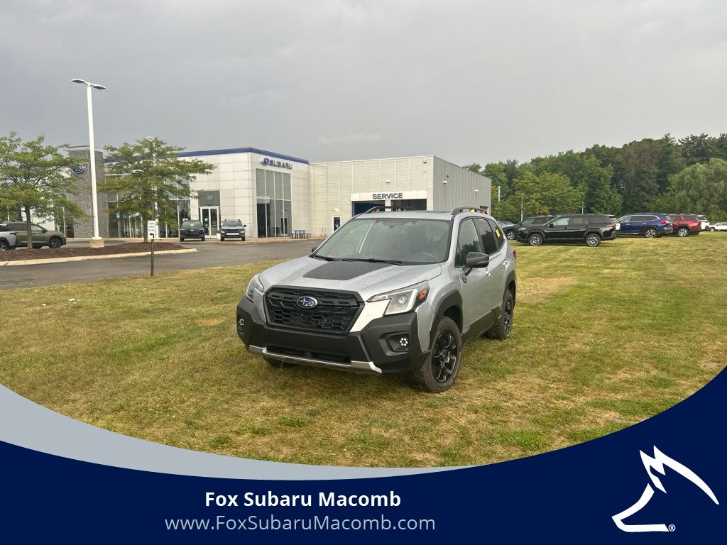Ice Silver Metallic 2023 Subaru Forester SUV / Crossover All-Wheel Drive Continuously Variable Transmission