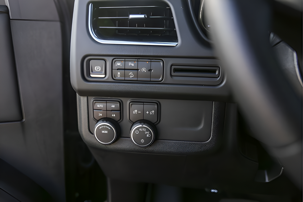 Used Car 2024 Chevrolet Tahoe  Z71 For Sale Under $70,000 In Austin, Texas