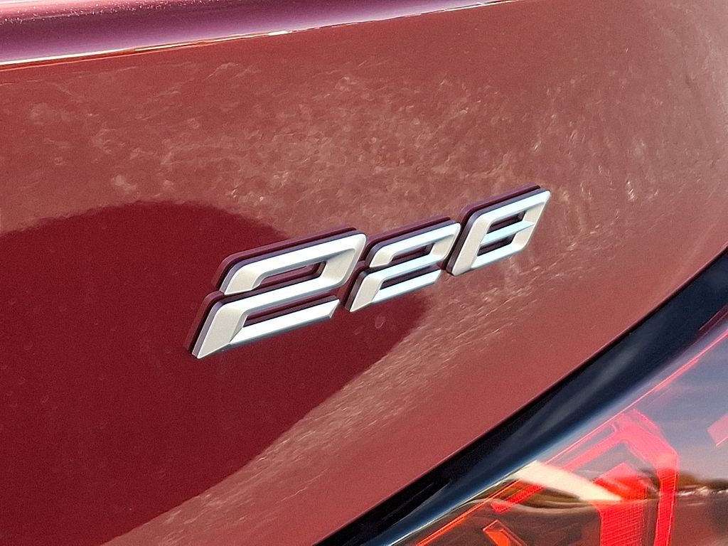 Thumbnail: 2026 BMW 2 Series - 11