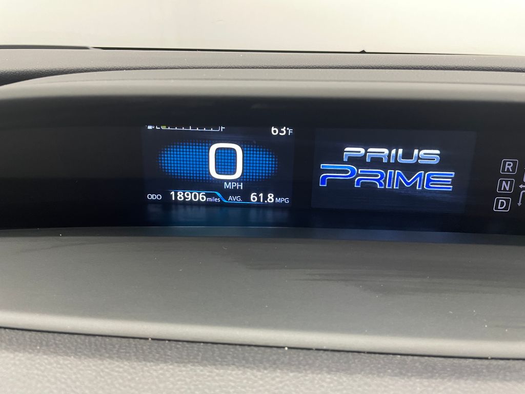 2022 Toyota Prius Prime Limited 24