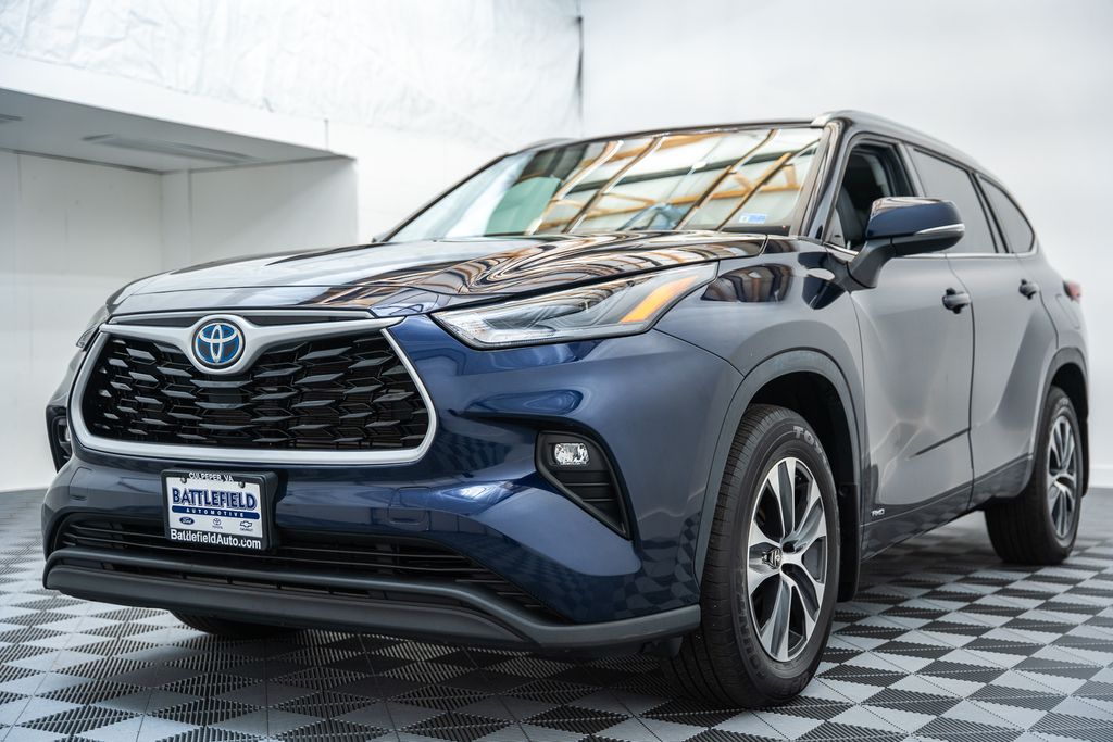 ToyotaHighlander Hybrid3
