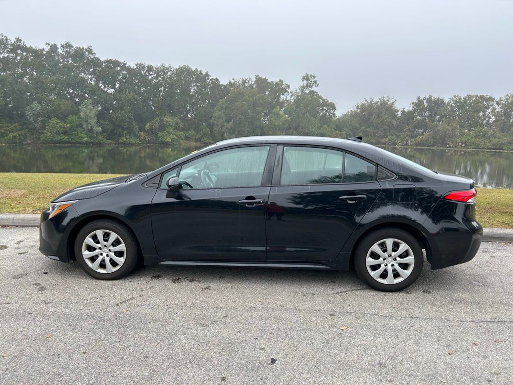 Thumbnail: 2023 Toyota Corolla - 2