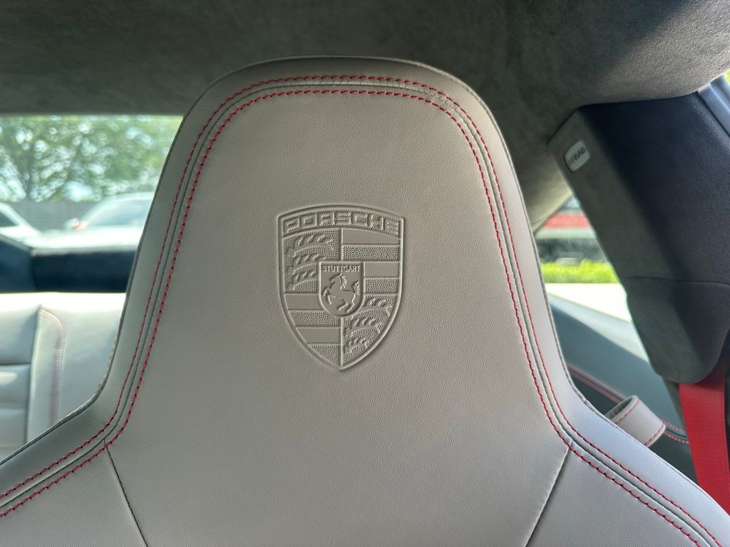 Thumbnail: 2024 Porsche 911 - 23